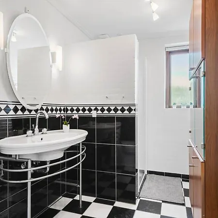 8250-ega-strandvangsvej-52 Holiday home *